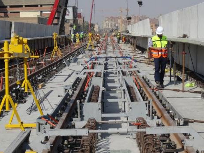 EGYPTE - CAIRE EXTENSION DE LA LIGNE DE METRO TOTALEMENT  AERIENNE